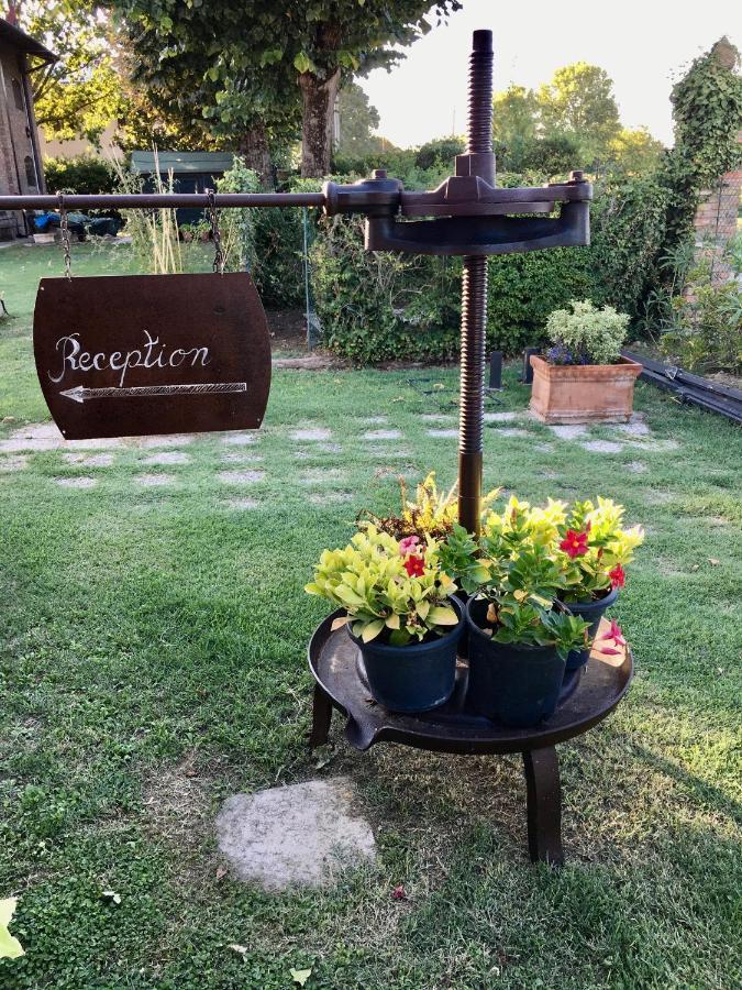 Societa Agricola Le More Agriturismo La Dondina Budrio  Luaran gambar