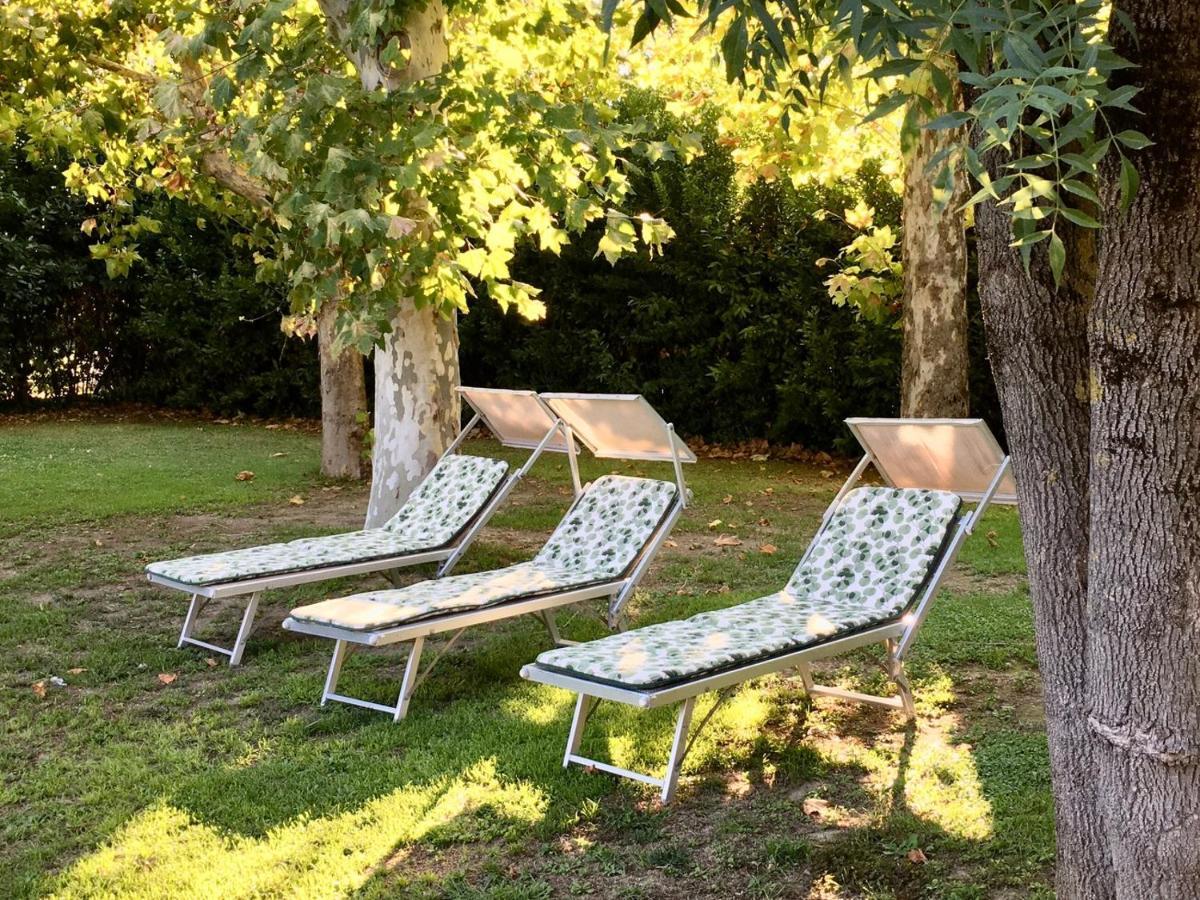Societa Agricola Le More Agriturismo La Dondina Budrio  Luaran gambar