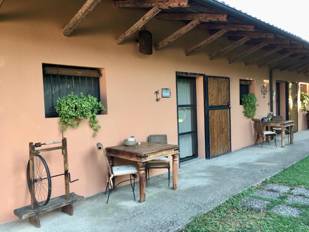 Societa Agricola Le More Agriturismo La Dondina Budrio  Luaran gambar
